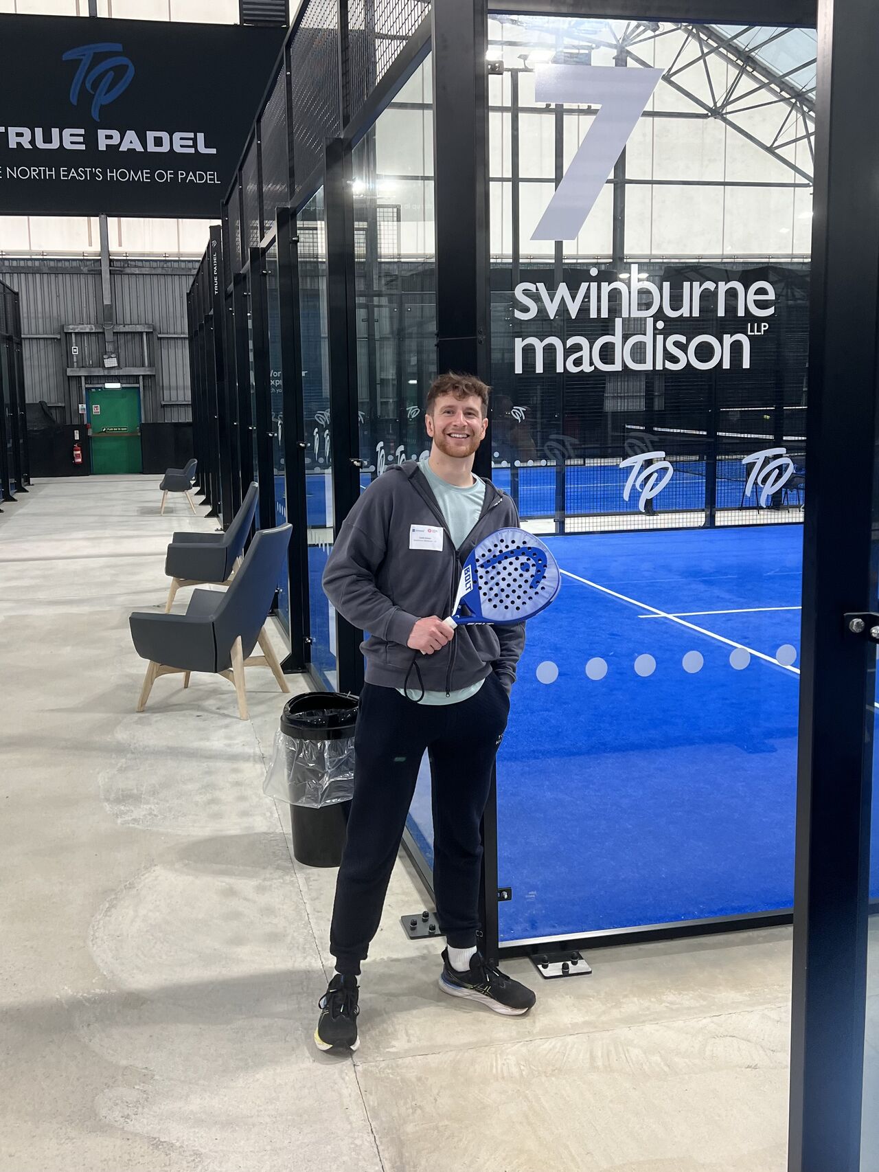 Lewis - Padel